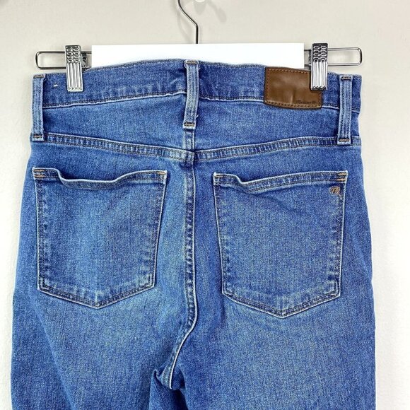 Madewell 10" High Rise Skinny in Dewitt Wash Button Front 28 - Picture 8 of 11